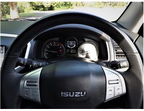2019 Isuzu MU-X 4WD AUTO