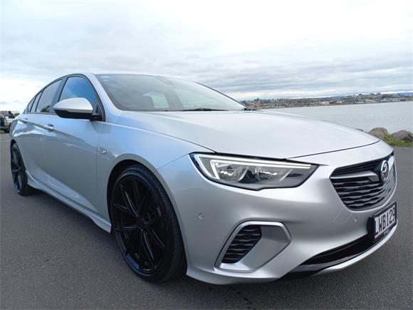 Holden Commodore RS 2.0L Liftback -*MASSIVE REDUCTION WAS $27880 NOW $25880 ** 2018