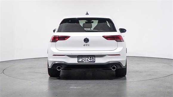 2023 Volkswagen Golf Mk8 GTi DSG 180kW