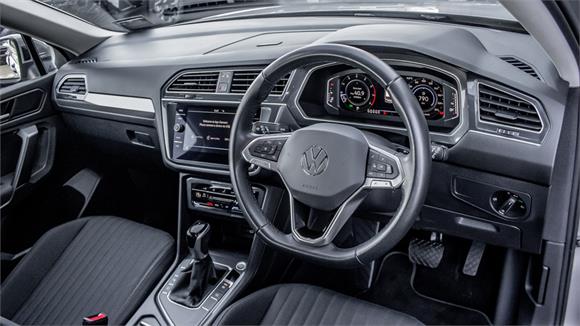2022 Volkswagen Tiguan TSi Life DSG