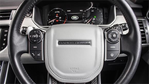 2016 Land Rover Range Rover Sport SVR V8 Supercharged 4WD