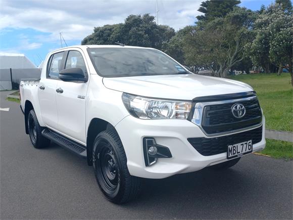 Toyota Hilux SR PRE-RUNNER 2.8TD, LOW KMS, READY TO ROCK 2019