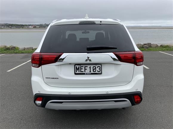 2019 Mitsubishi Outlander LS 2.4P 4WD SUV