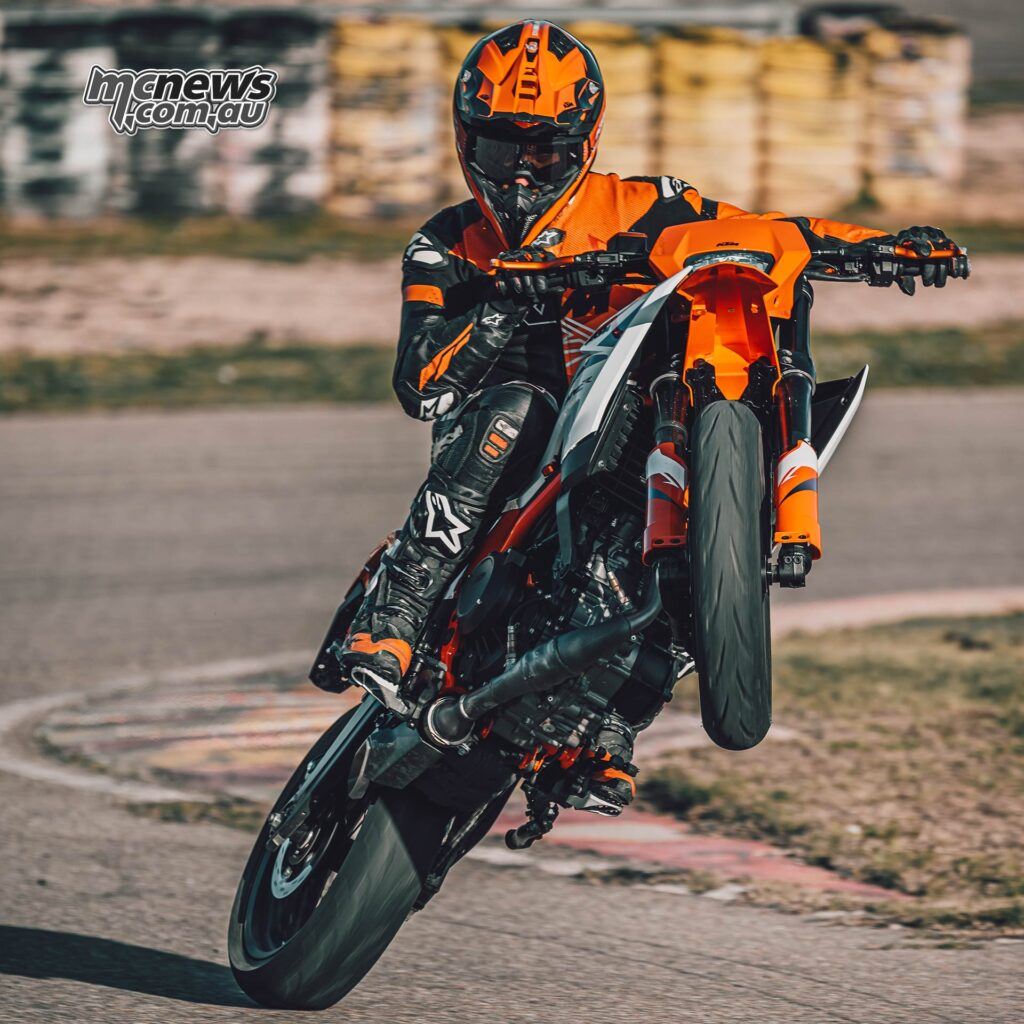 Wallpaper Duke New Bikes Wallpaper Helmet For Ktm Duke 390