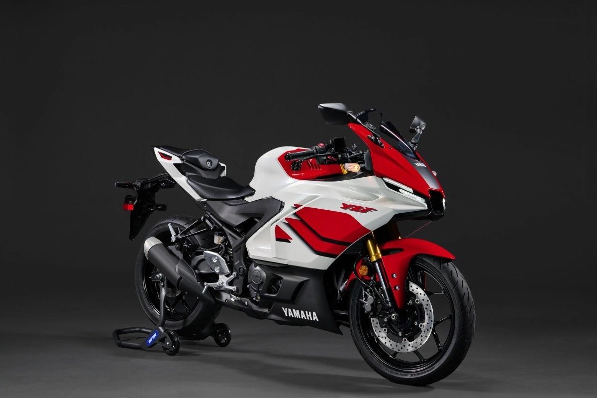 Yamaha R3 Anniversary Edition 2026 - The best site for Motorbikes