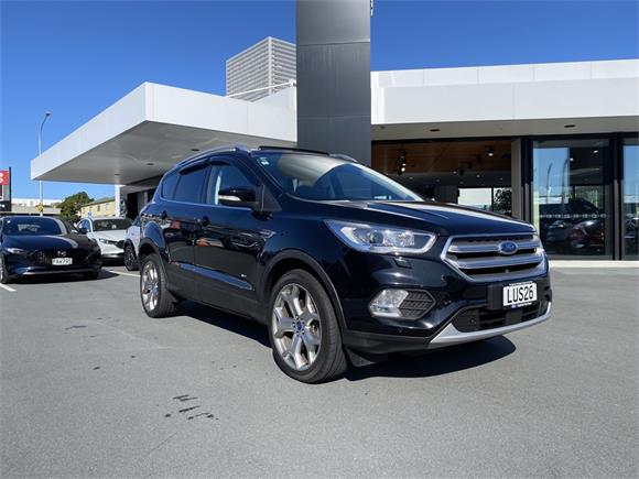 Ford Escape Titanium 2.0 EcoB AWD 2018