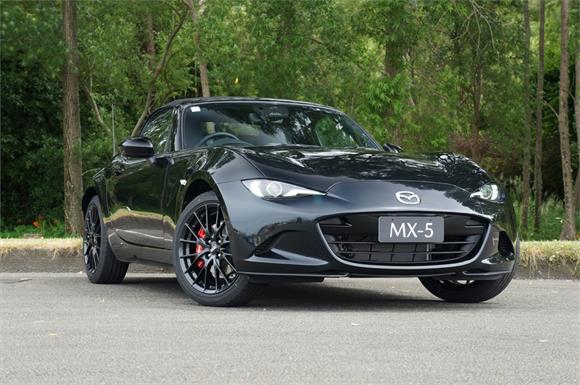 Mazda MX-5 U 2.0 Roadster GT 6MT 2026