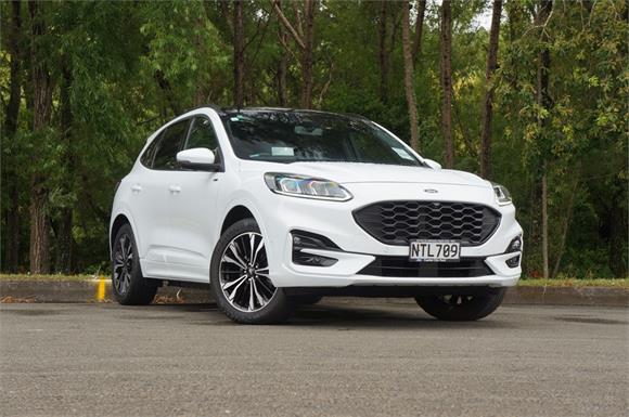 Ford Escape ST-Line X 2.5P PHEV 2021