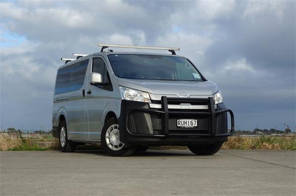 Toyota Hiace Zr Gvn 2.8dt/6mt 2024