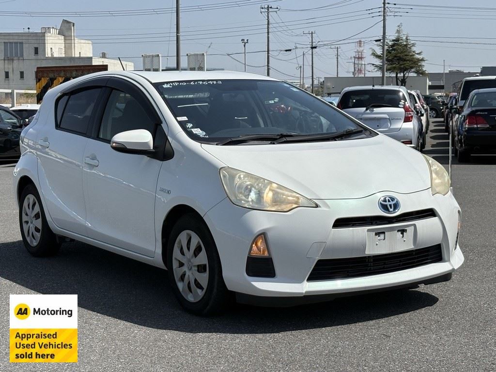 Toyota Aqua 2013