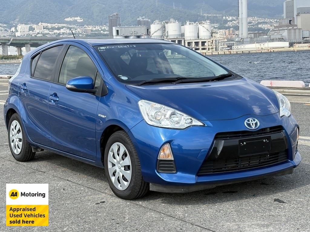Toyota Aqua 2013