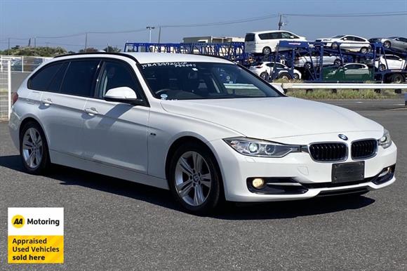 2014 BMW 320i