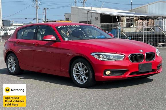 2015 BMW 118i