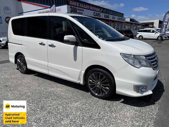 2015 Nissan Serena