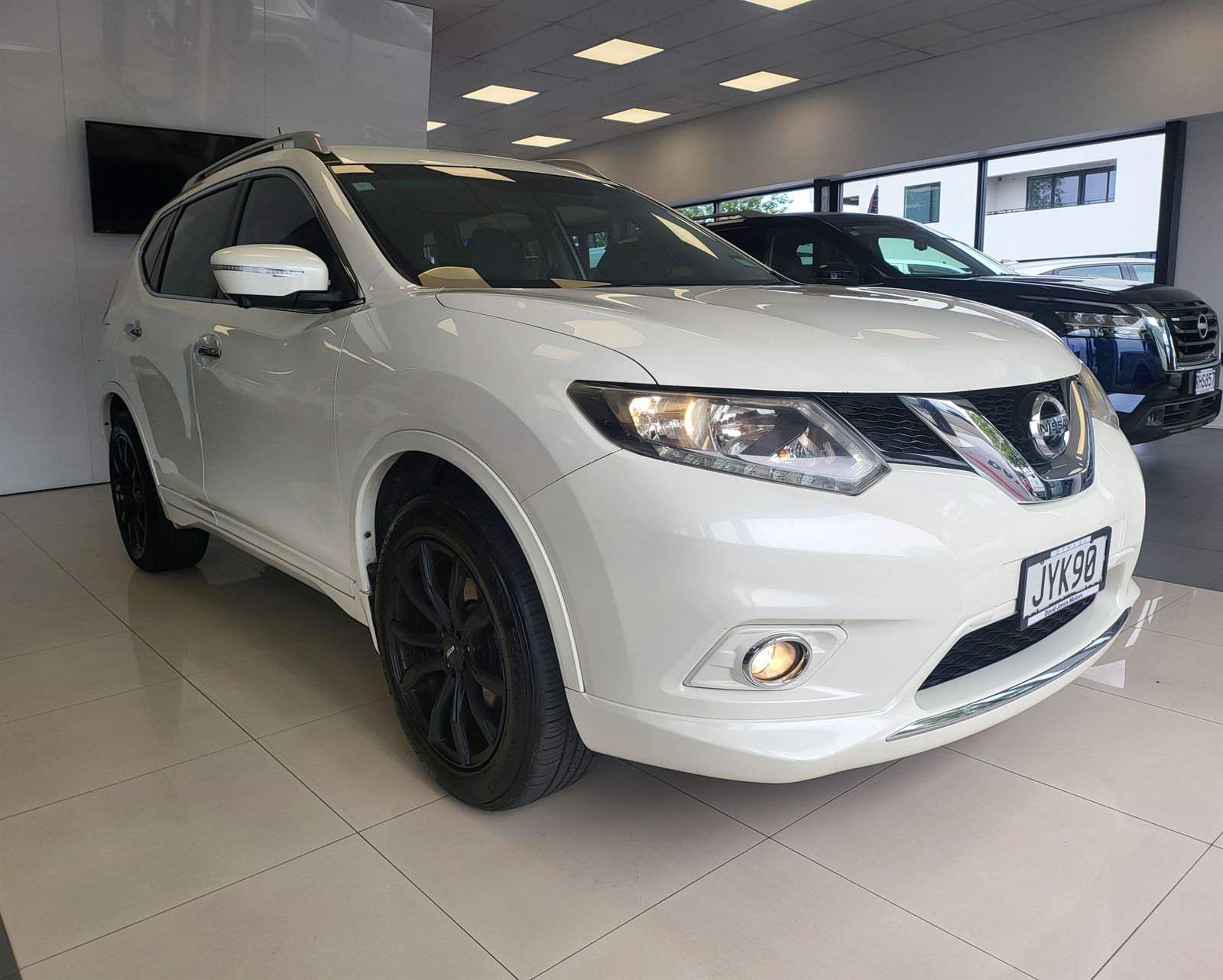 Nissan X-Trail 2016