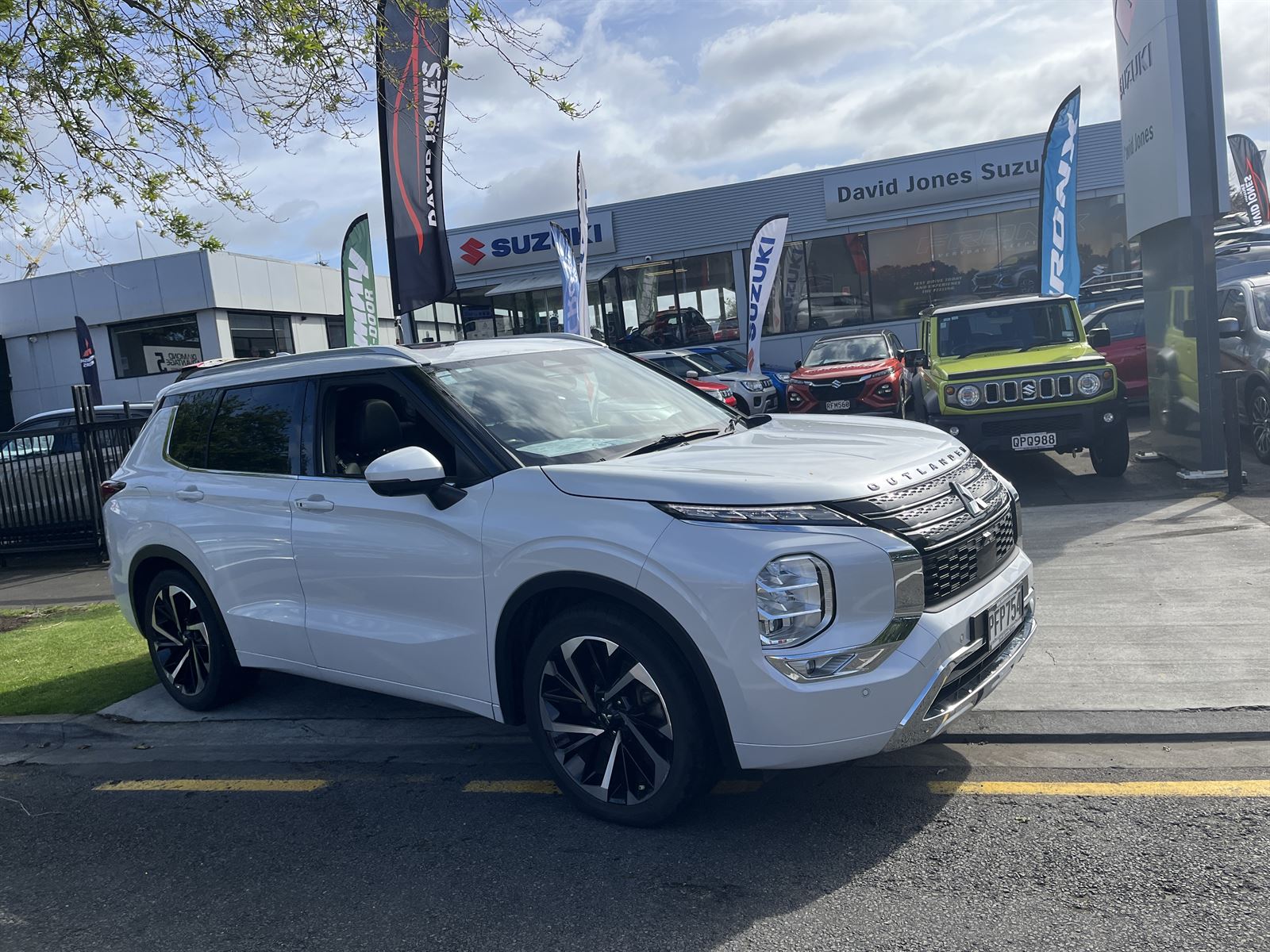 Mitsubishi Outlander 2022