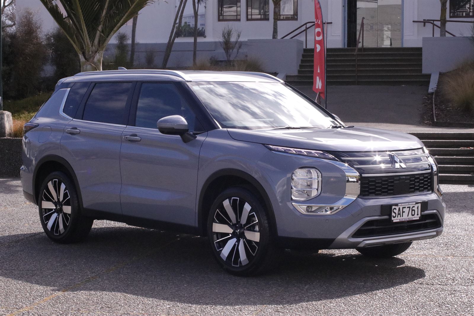 Mitsubishi Outlander 2026