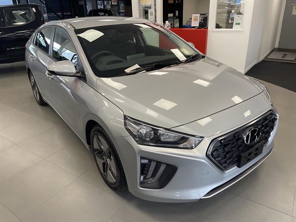 Hyundai IONIQ HYBRID 2022