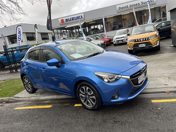 Mazda 2 LTD 2015