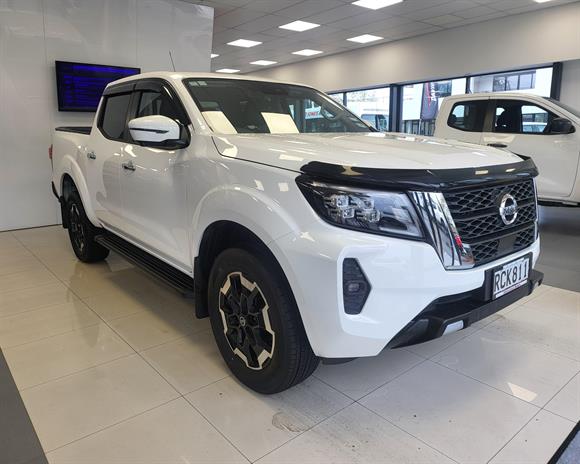 Nissan Navara ST-X 2025