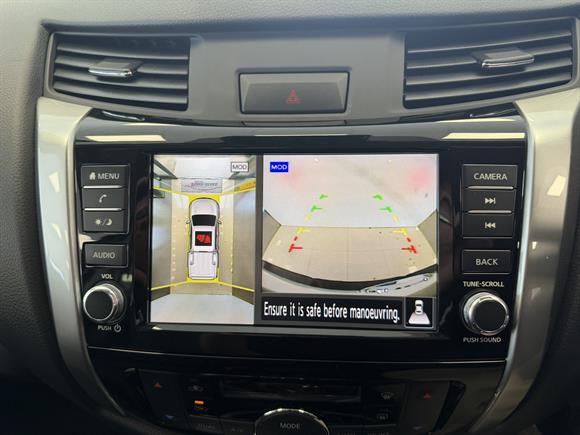 New Nissan Navara ST-X