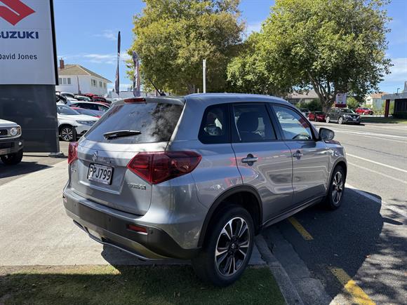 2022 Suzuki Vitara Turbo