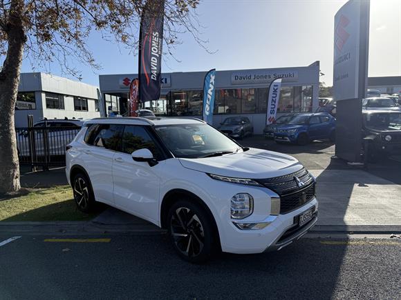 Mitsubishi Outlander VRX 2024