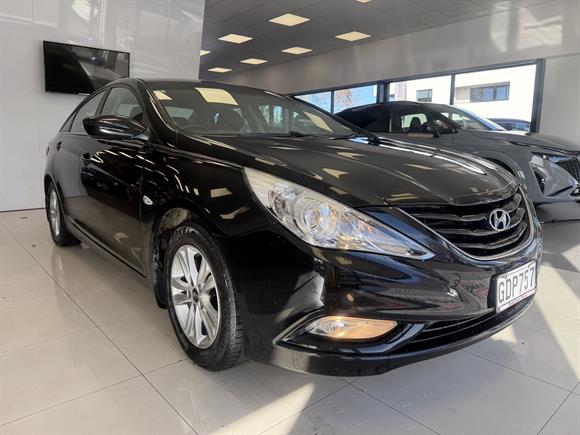 Hyundai i45 A6 2011