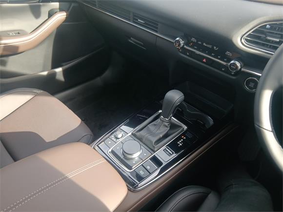 New Mazda CX-30 2.0X MHEV takami AWD 6A