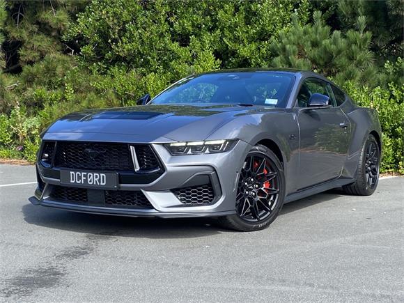 Ford Mustang Fastback GT 5.0 2026