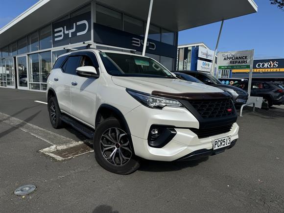 Toyota Fortuner LIMITED TRD 2.8D/4WD/6AT 2018