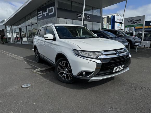 Mitsubishi Outlander XLS 2.4P 4WD 2015