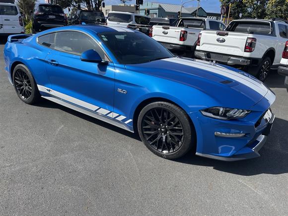 Ford Mustang 5.0L FASTBACK AT 2021