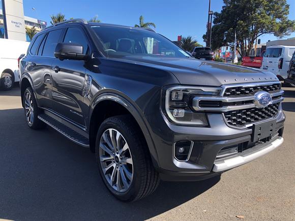 Ford Everest PLATINUM 2025