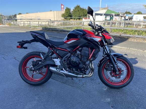 New Kawasaki Z650 LAMS