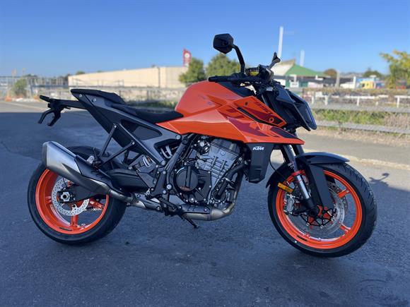New KTM Duke 990 Duke 1.99% FINANCE