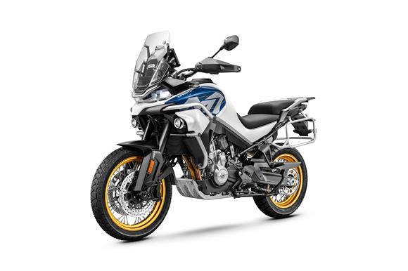CFMoto 800MT Explore 2024