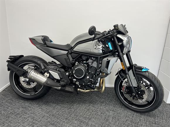 CFMoto 700CL-X 2022