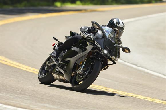 New Yamaha YZF R9