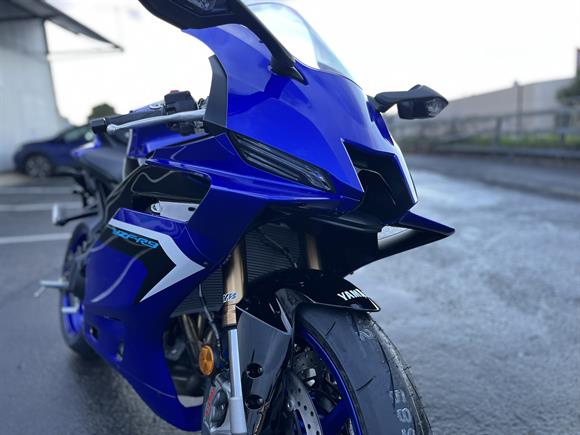 New Yamaha YZF R9