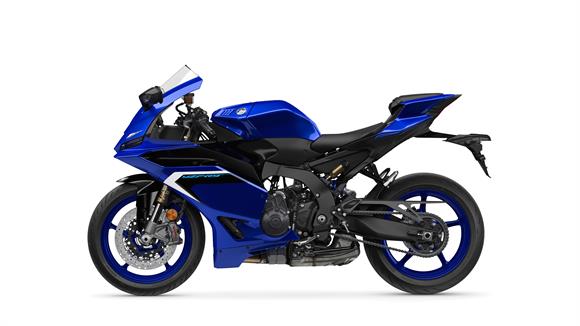 New Yamaha YZF R9