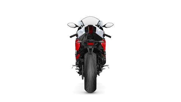 New Yamaha YZF R9