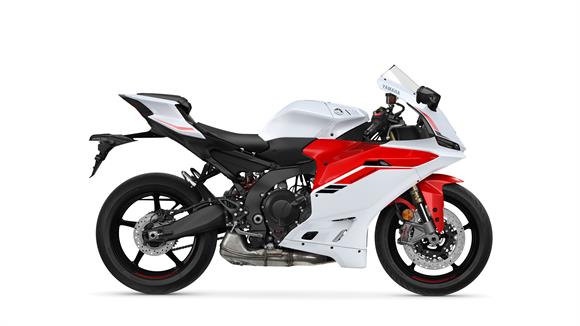 New Yamaha YZF R9