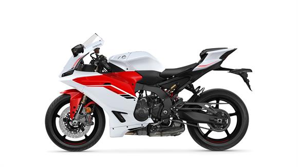 New Yamaha YZF R9