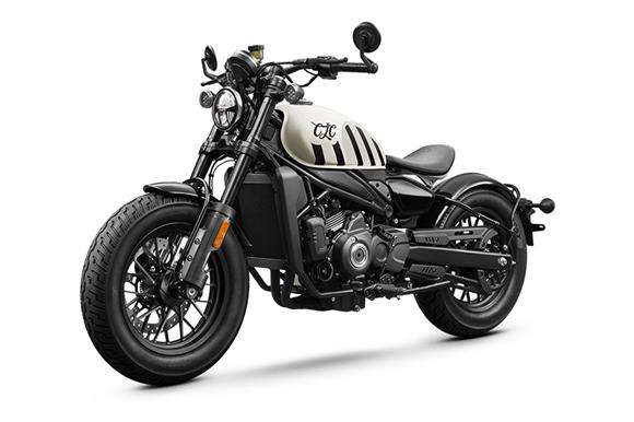 New CFMoto 450CL-C Bobber