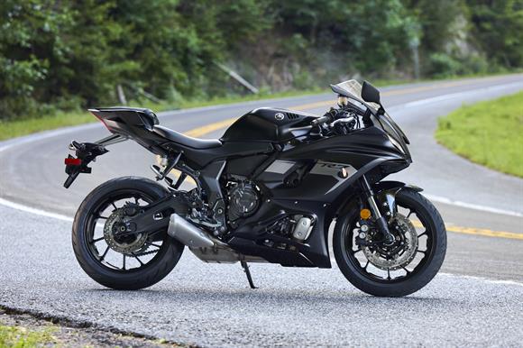 New Yamaha YZF-R7 R7 LAMS IN STORE