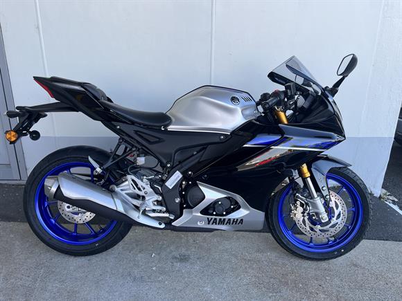 New Yamaha YZF-R15 R15 M IN STORE