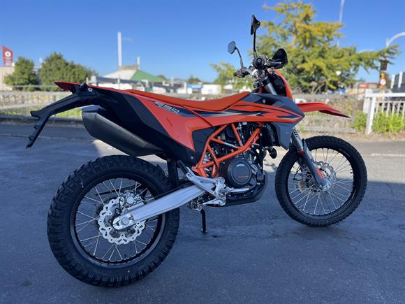 New KTM 690 Enduro R 1.99% Finance