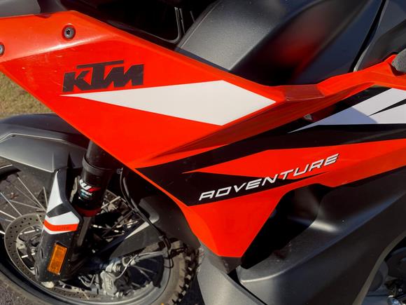 2023 KTM 890 Adventure S