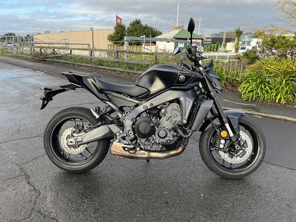 New Yamaha MT-09 Ex Demo